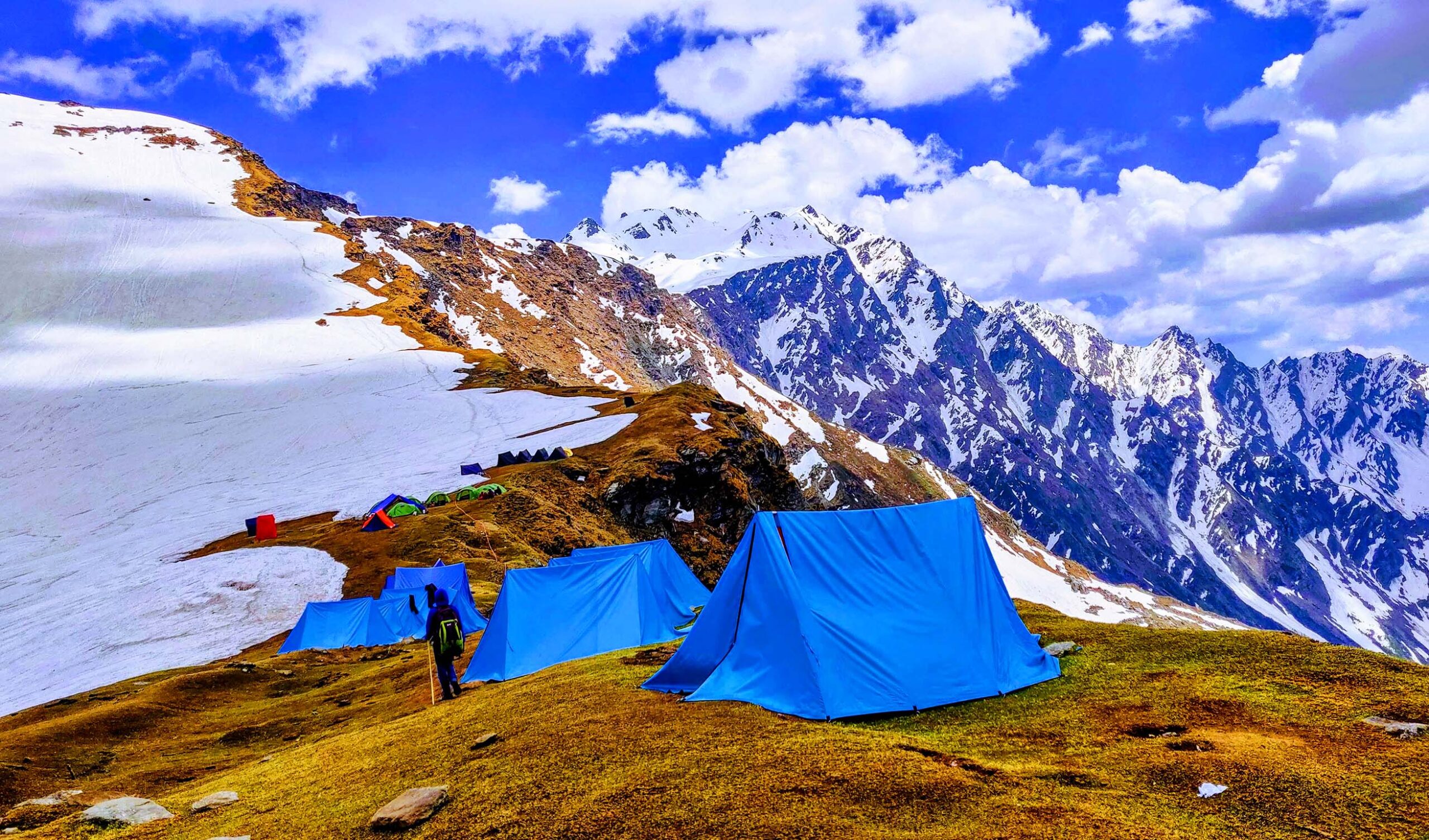 manali-hill station-tour-package